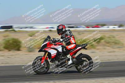 media/Nov-06-2023-Moto Forza (Mon) [[ce023d0744]]/3-Intermediate Group/Session 2 (Turn 14 Exit)/